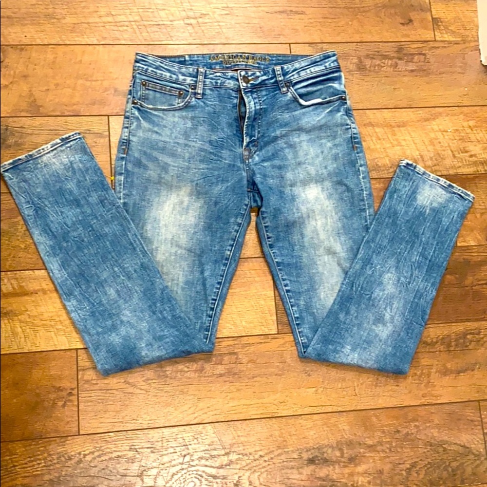 AMERICAN EAGLE DENIM JEANS